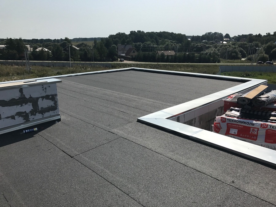 Плоская кровля ТЕХНОНИКОЛЬ: выбор системы и цены на монтаж