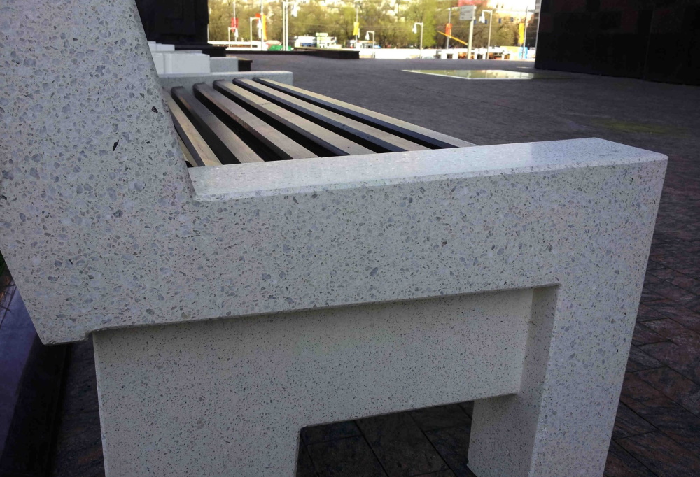 Скамейка из архитектуроного бетона