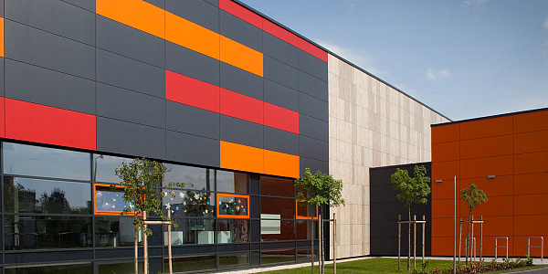 Облицовка фасада композитом