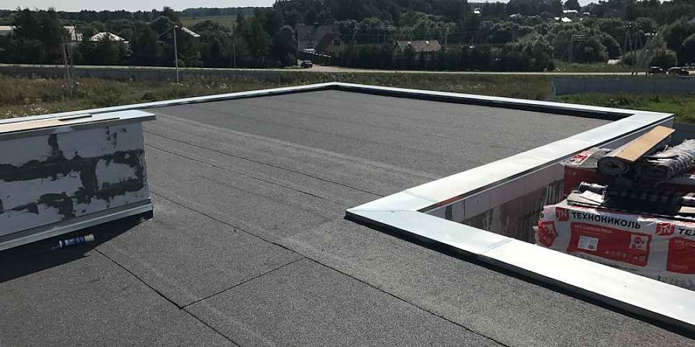 Плоская кровля ТЕХНОНИКОЛЬ: выбор системы и цены на монтаж