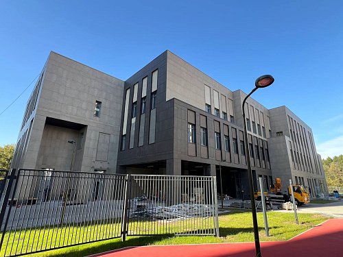 Школа и детский сад г. Москва